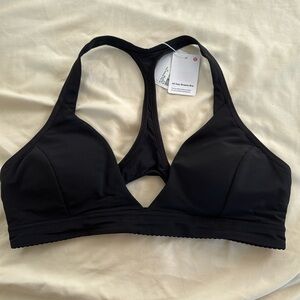 Lululemon All day breeze bra black size 10 NWT